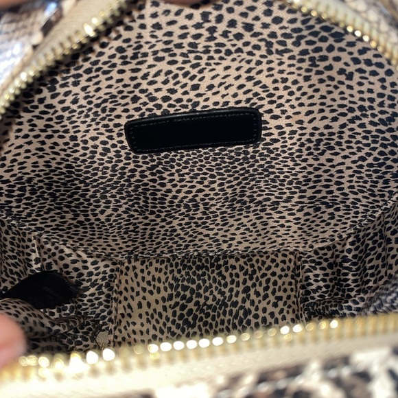 Snakeskin purse - Picture 4 of 8